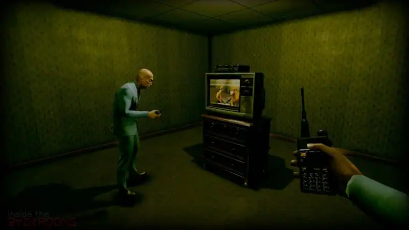 Inside the Backrooms по сети — изображение 1