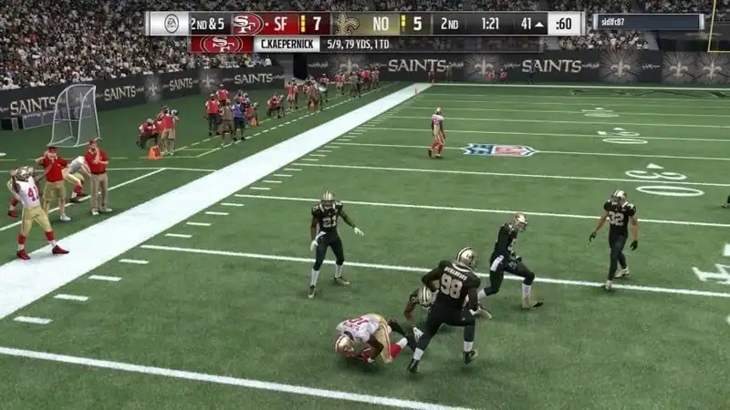 Madden NFL 17 — изображение 1