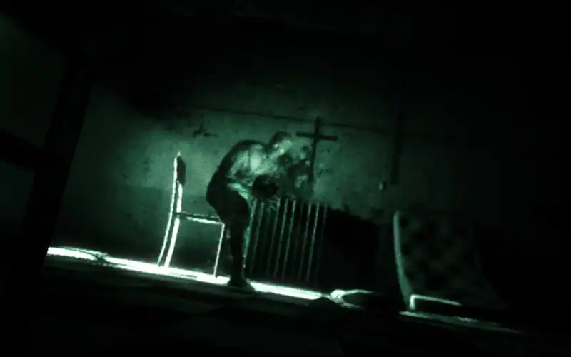 Outlast (+Whistleblower) — изображение 1