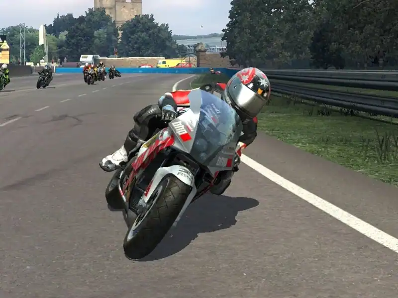 MOTO GP 07 — изображение 3