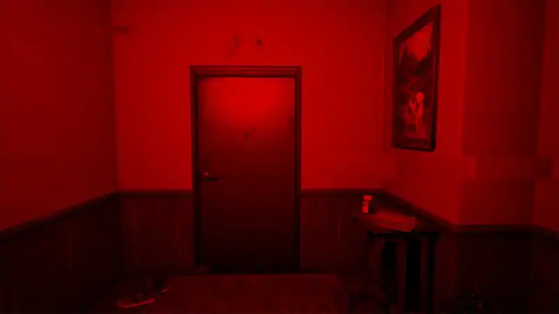Who's at the door? — изображение 2