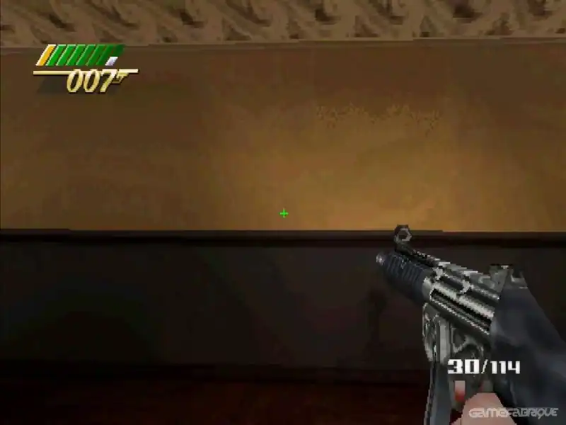 007: The World is Not Enough — изображение 2