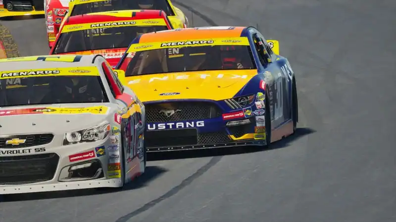 NASCAR 25 — изображение 3