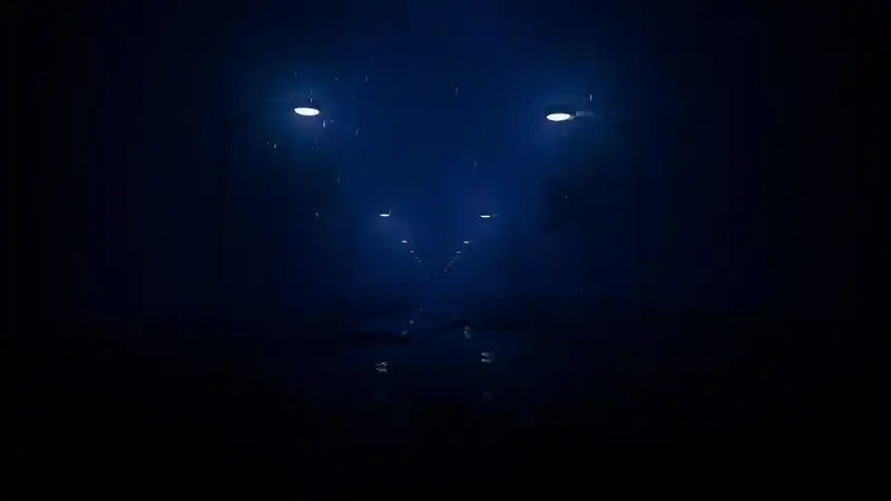 Blue Light — изображение 2
