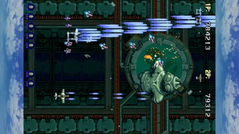 STRIKERS 1945 — изображение 2